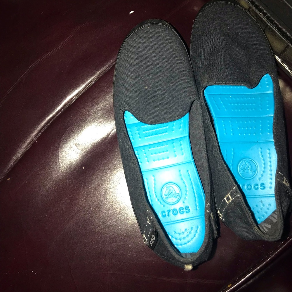 Crocs flats